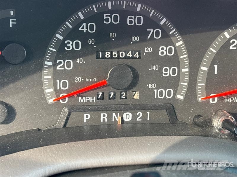 Ford Expedition 4WD SUV (Inoperable) Avtomobili