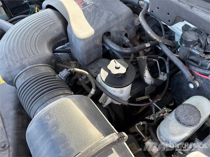 Ford Expedition 4WD SUV (Inoperable) Avtomobili