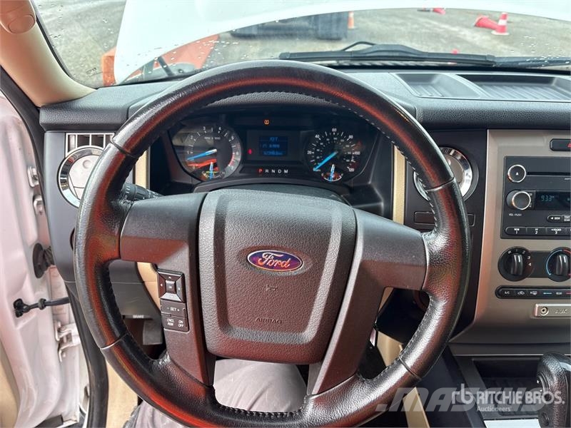 Ford Expedition 4WD SUV 汽车