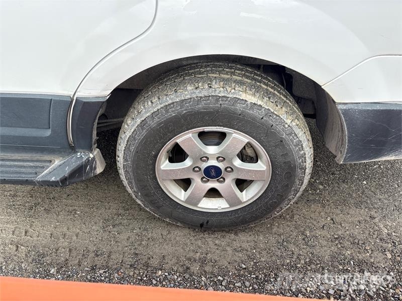 Ford Expedition 4WD SUV 汽车