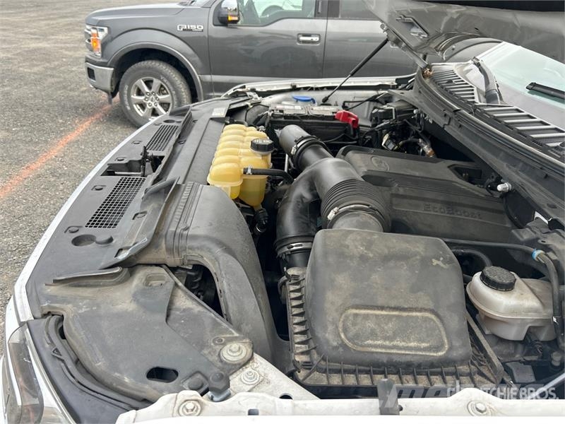 Ford Expedition XLT SUV Personbiler