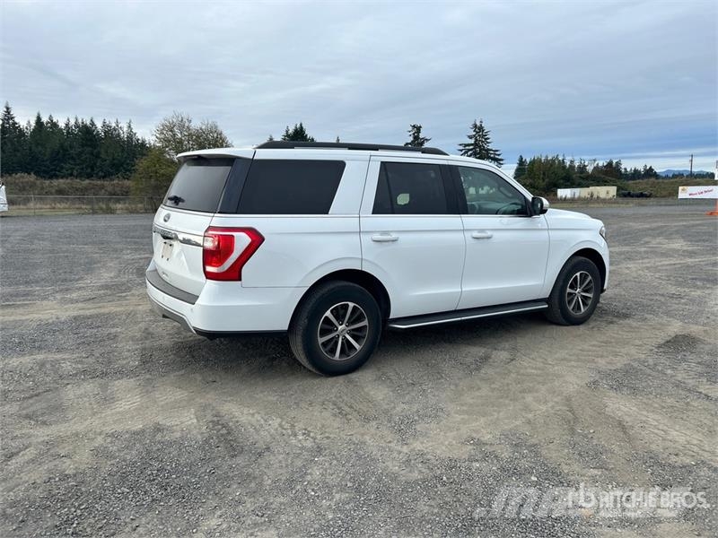 Ford Expedition XLT SUV Personbiler