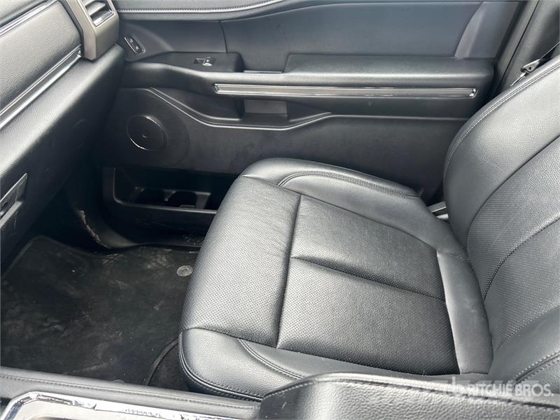 Ford Expedition XLT SUV Personbiler