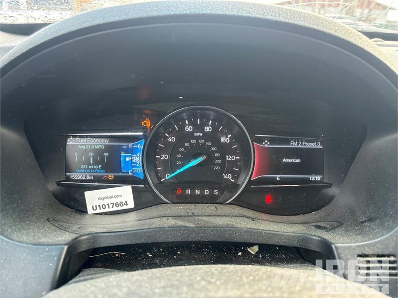 Ford Explorer Avtomobili