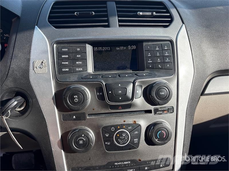 Ford Explorer Carros