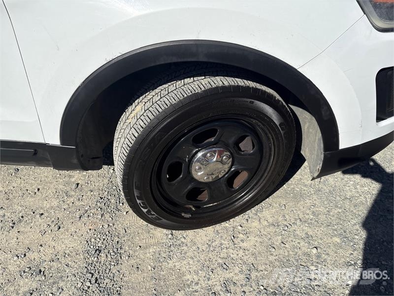 Ford Explorer Voiture