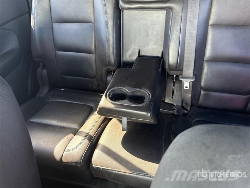 Ford Explorer Voiture