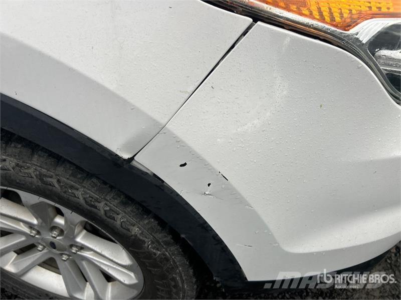 Ford Explorer Automašīnas