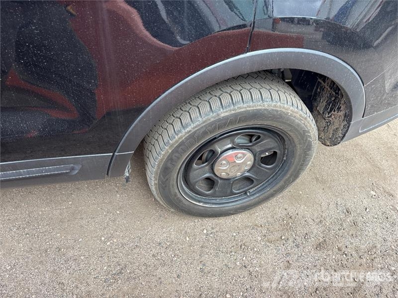 Ford Explorer 汽车