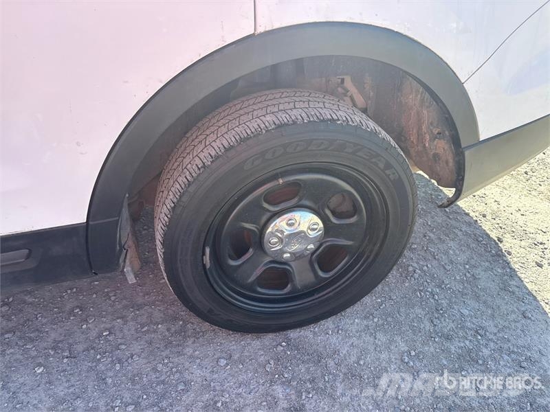 Ford Explorer Voiture