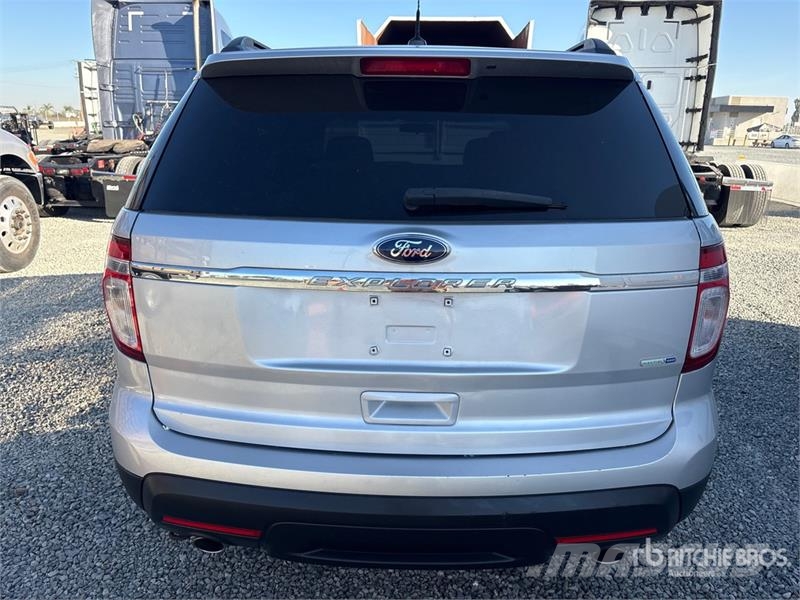 Ford Explorer Carros