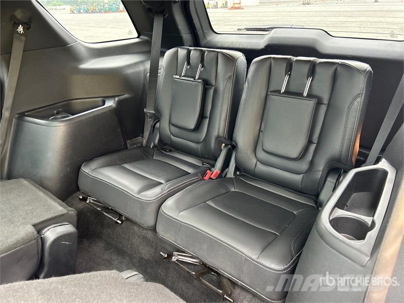 Ford Explorer Sport Limited 4WD SUV Carros