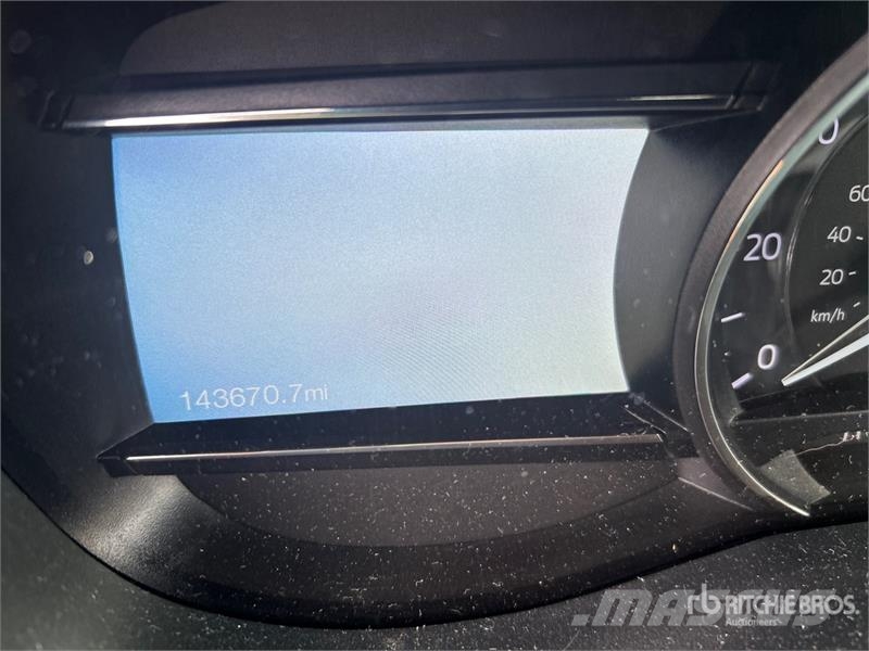 Ford Explorer Sport Limited 4WD SUV Carros