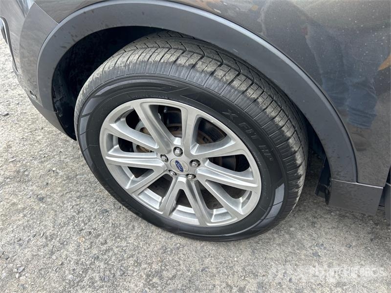 Ford Explorer Sport Limited 4WD SUV Carros