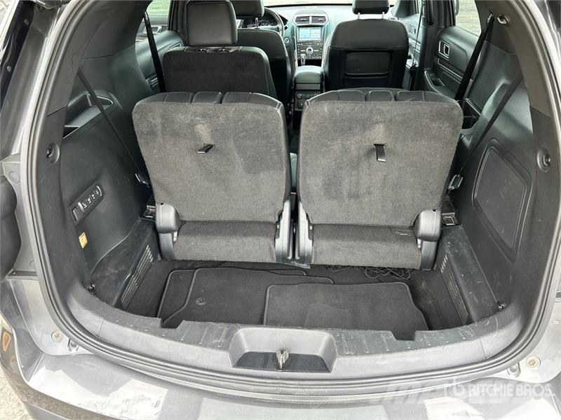Ford Explorer Sport Limited 4WD SUV Carros