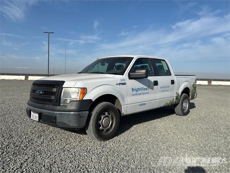 Ford F-150 4x2 Crew Cab Pickup Egyéb
