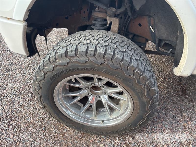 Ford F-150 4x4 Crew Cab Pickup Other