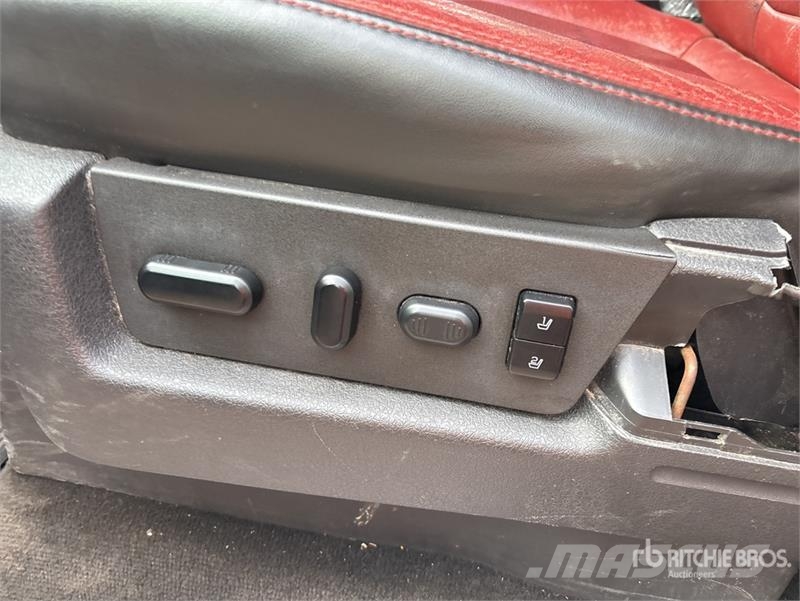 Ford F-150 4x4 Crew Cab Pickup Other