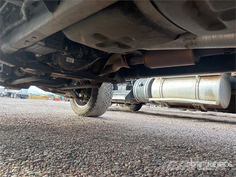 Ford F-150 4x4 Crew Cab Pickup Other