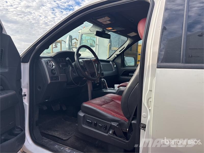 Ford F-150 4x4 Crew Cab Pickup Other