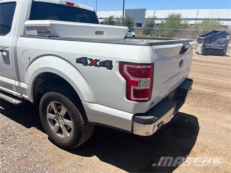 Ford F-150 4x4 Crew Cab Pickup Άλλα Vans