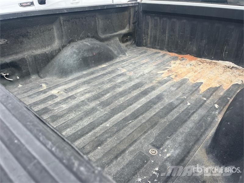 Ford F-150 4x4 Extended Cab Pickup Drugi