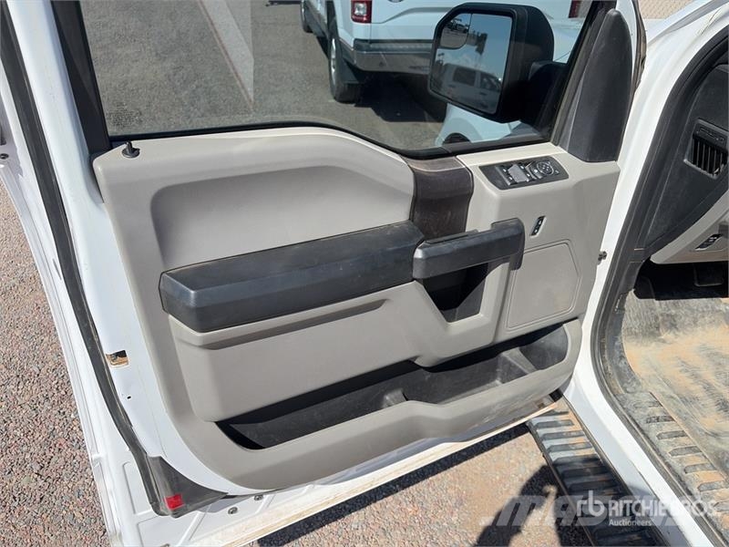 Ford F-150 4x4 Extended Cab Pickup Ostalo