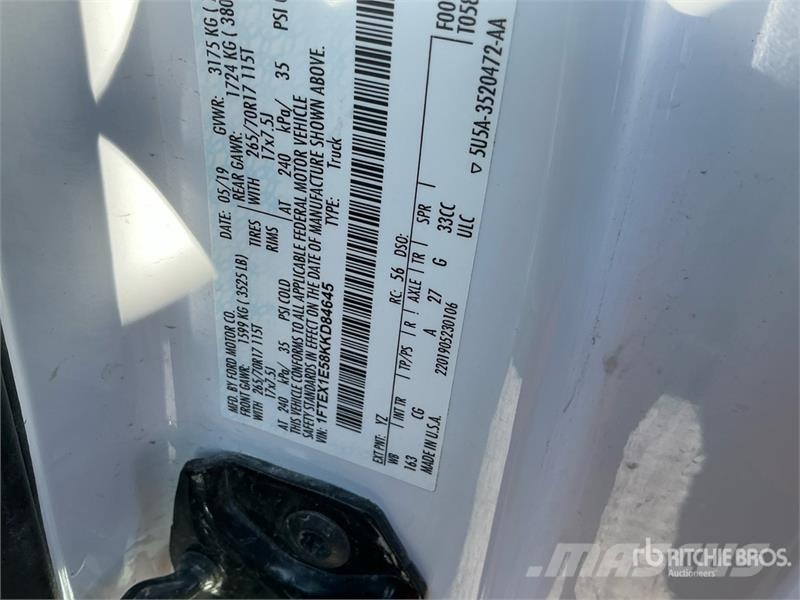 Ford F-150 4x4 Extended Cab Pickup Otros
