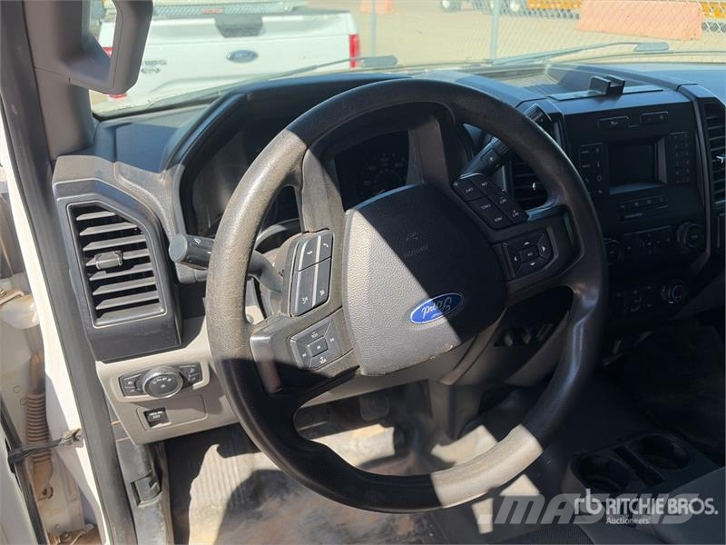 Ford F-150 4x4 Extended Cab Pickup Ostalo