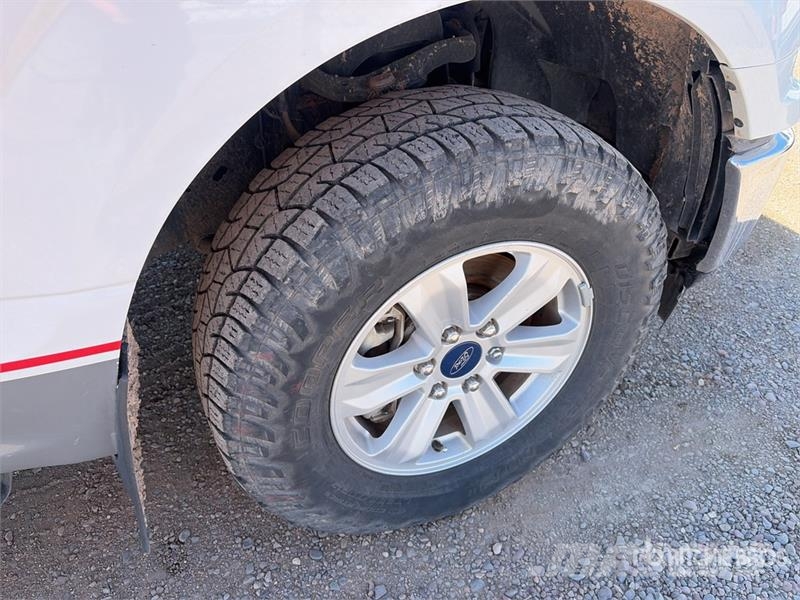 Ford F-150 4x4 Extended Cab Pickup Ostalo