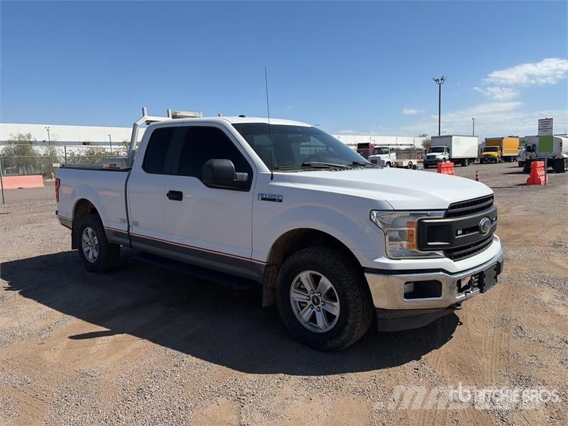 Ford F-150 4x4 Extended Cab Pickup Ostalo