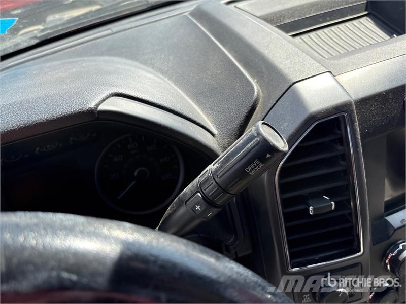 Ford F-150 4x4 Extended Cab Pickup Egyéb