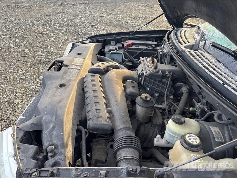 Ford F-150 Lariat 4x4 Crew Cab Pickup Muu