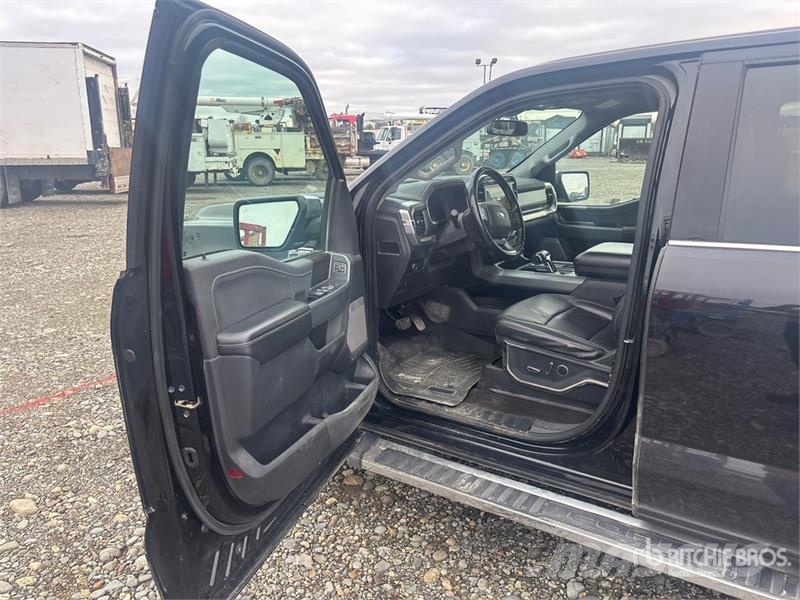 Ford F-150 Lariat 4x4 Crew Cab Pickup Citi