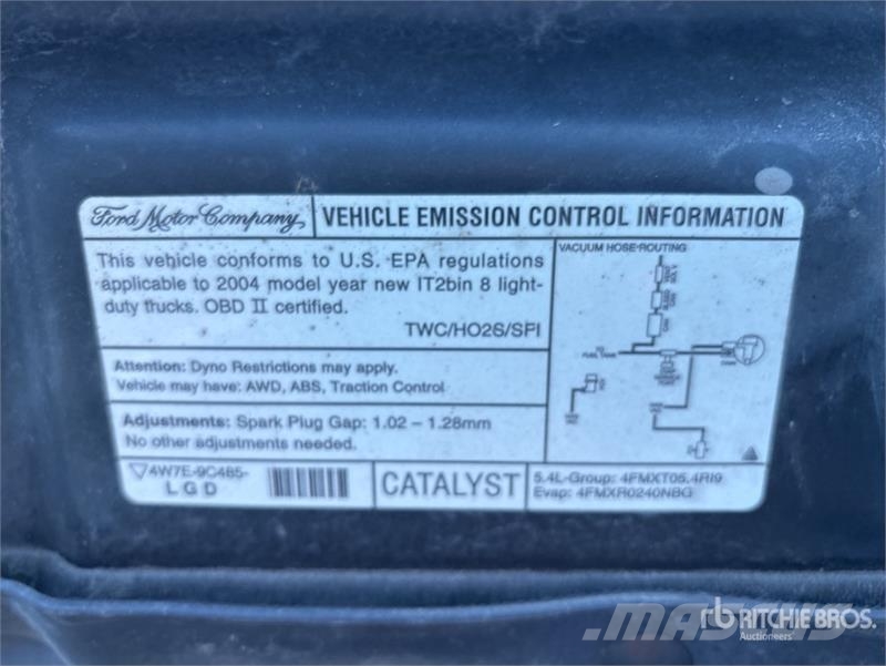 Ford F-150 Lariat 4x4 Crew Cab Pickup Muu