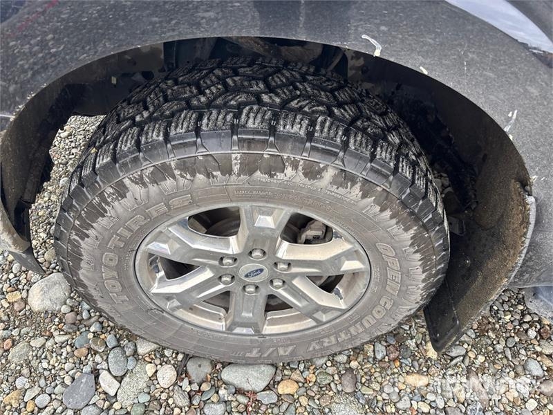Ford F-150 Lariat 4x4 Crew Cab Pickup Citi