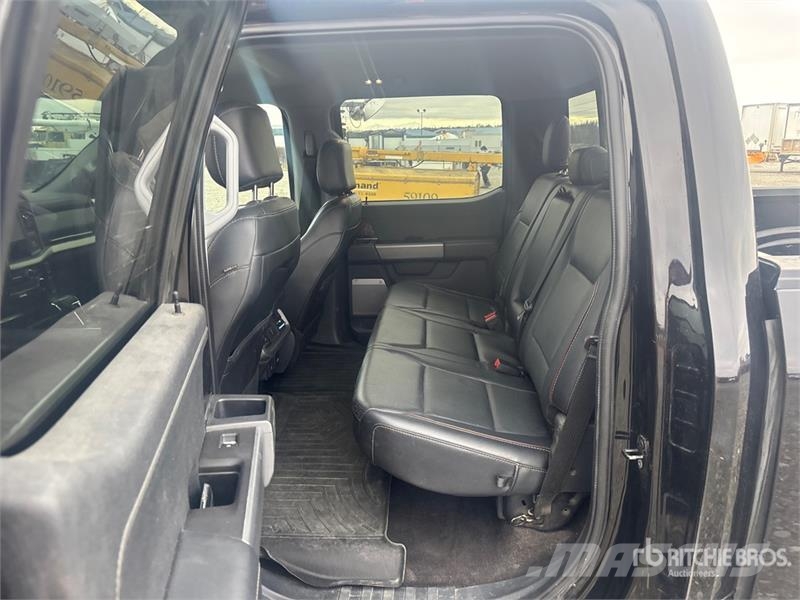 Ford F-150 Lariat 4x4 Crew Cab Pickup Citi