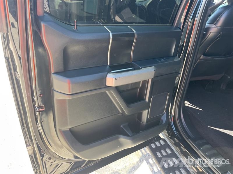 Ford F-150 Raptor 4x4 Crew Cab Pickup Άλλα Vans