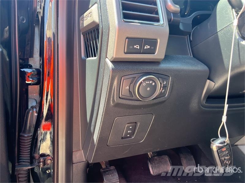 Ford F-150 Raptor 4x4 Crew Cab Pickup Άλλα Vans
