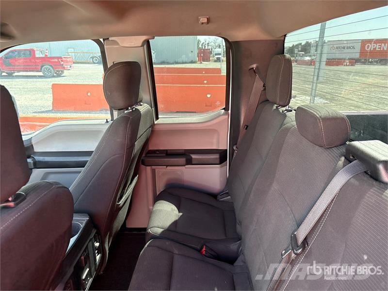 Ford F-150 STX 4x2 Extended Cab Pickup Drugi