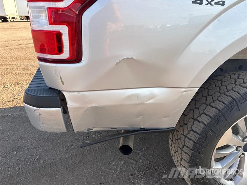 Ford F-150 STX 4x4 Crew Cab Pickup Drugi