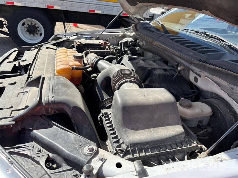 Ford F-150 XL 4x2 Crew Cab Pickup Andere Transporter