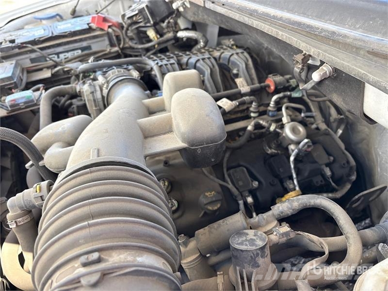 Ford F-150 XL 4x2 Extended Cab Pickup (Inoperable) Ostalo