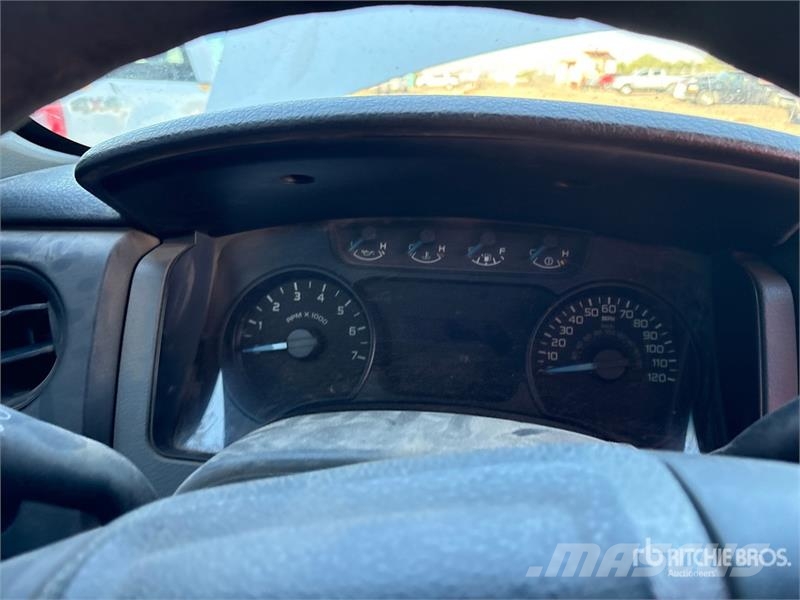 Ford F-150 XL 4x2 Extended Cab Pickup Citi