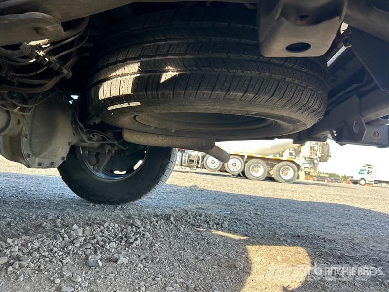 Ford F-150 XL 4x2 Extended Cab Pickup 其他