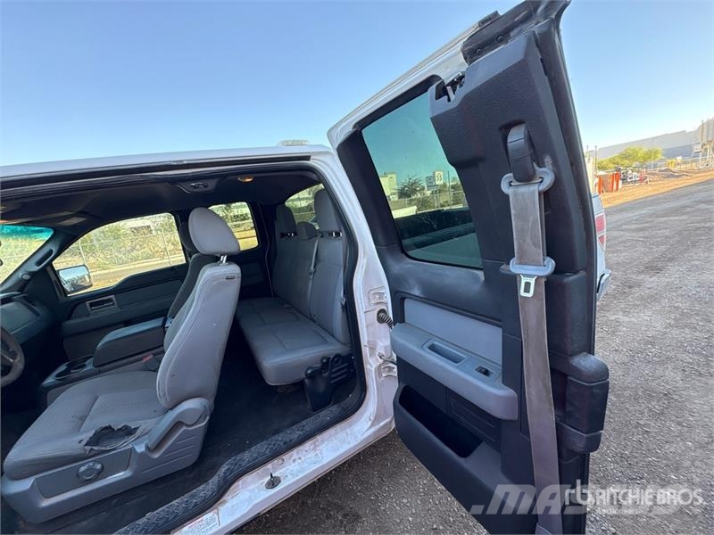 Ford F-150 XL 4x2 Extended Cab Pickup Citi