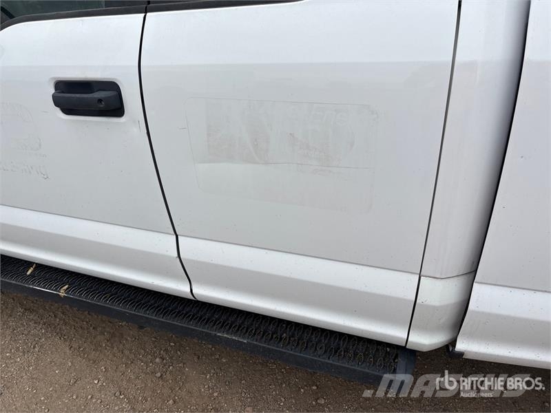 Ford F-150 XL 4x2 Extended Cab Extended Pickup Ostalo