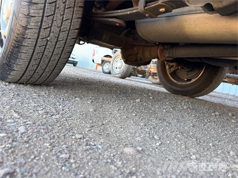 Ford F-150 XL 4x2 Extended Cab Pickup (Inoperable) Ostalo