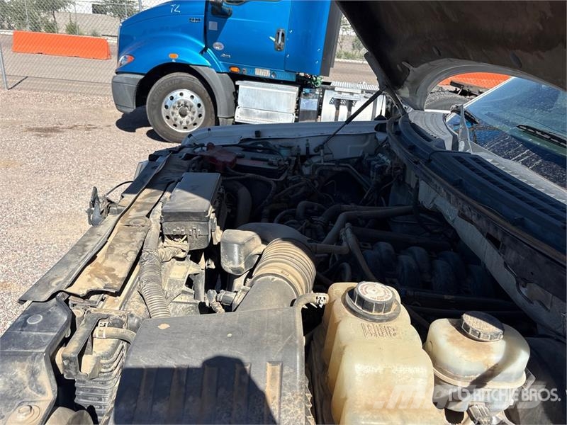 Ford F-150 XL 4x2 Extended Cab Pickup Autre fourgon / utilitaire