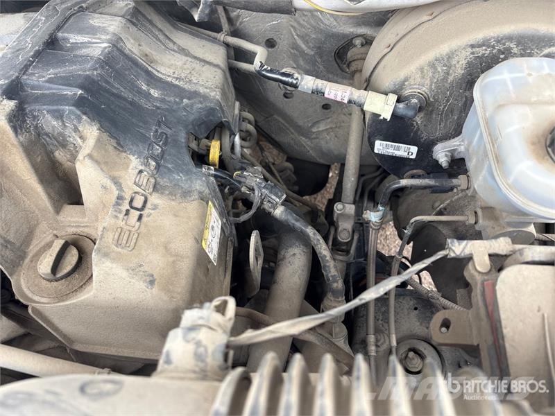 Ford F-150 XL 4x2 Extended Cab Extended Pickup Ostalo
